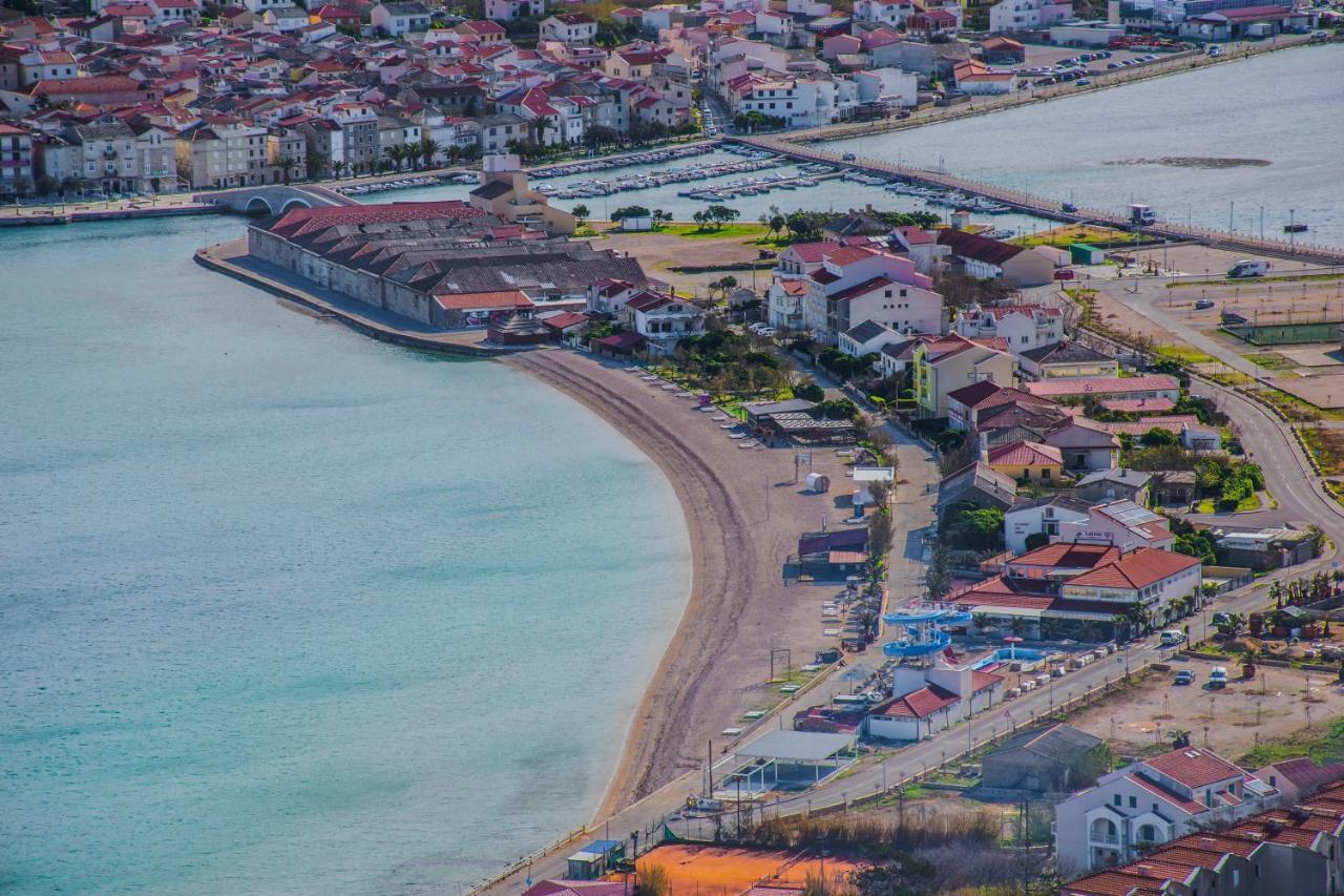 Apartments Pampas Island Pag Pag Town Bagian luar foto