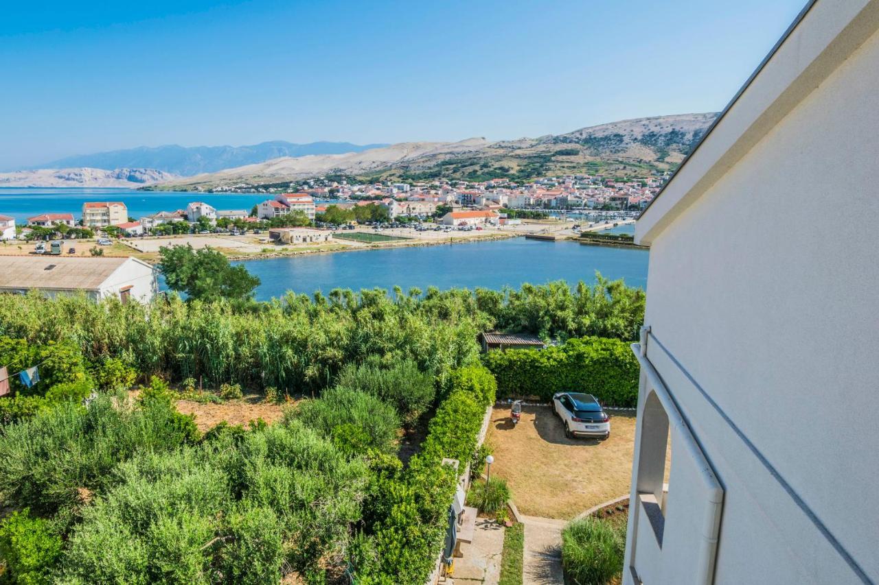 Apartments Pampas Island Pag Pag Town Bagian luar foto