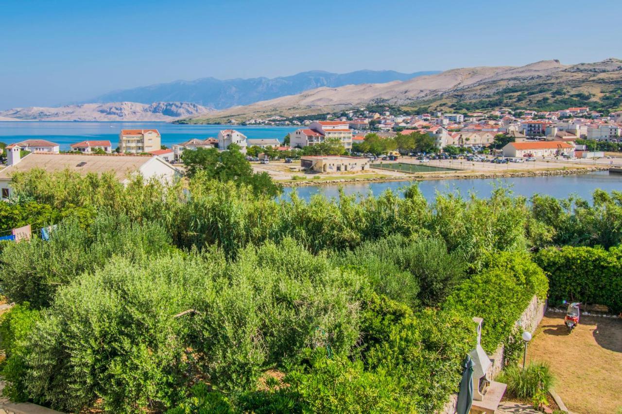 Apartments Pampas Island Pag Pag Town Bagian luar foto
